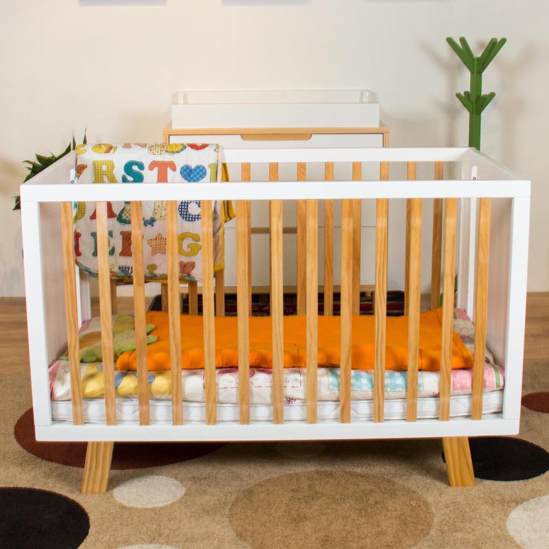 Nashow LMBC-071 Natural Pine Wood Baby Cot Toddler Crib Nursery Bed Furniture